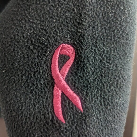 Limited Edition North Face Breast Cancer Awareness 1/4 zip Fleece Jacket - Picture 4 of 4